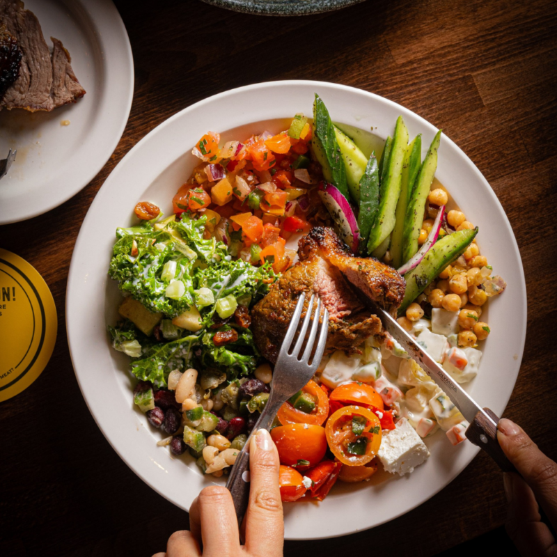 Estabulo Rodizio Bar & Grill - immerse yourself in authentic Brazilian flavours, including an all-you-can-eat experience.