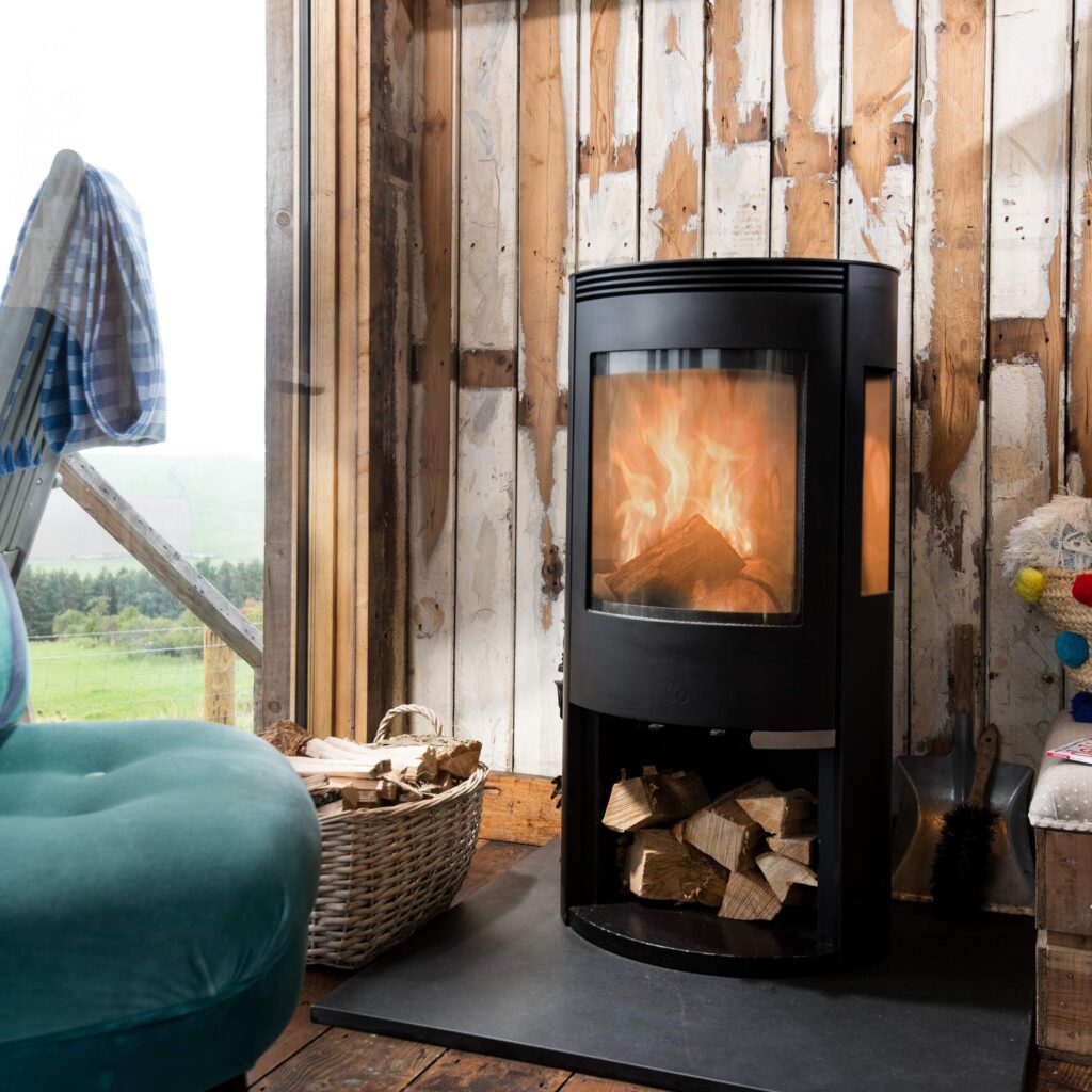 Reconnect and rekindle romance this autumn with a cosy getaway to Huts in the Hills