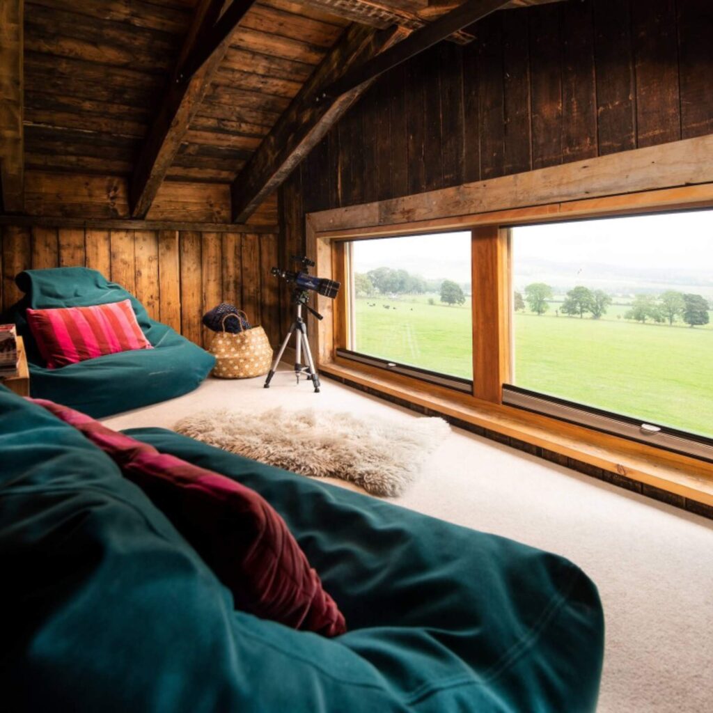 Reconnect and rekindle romance this autumn with a cosy getaway to Huts in the Hills
