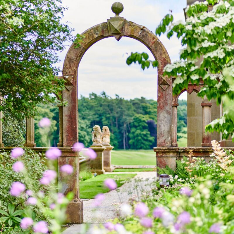 Matfen Hall – 16 mins 