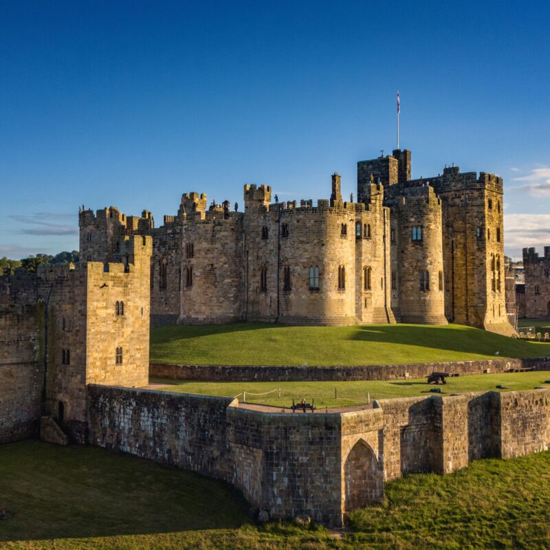 Alnwick Castle – 48 mins