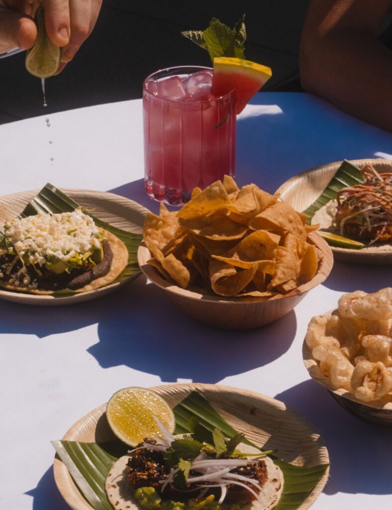 TACOS & MARGARITAS 