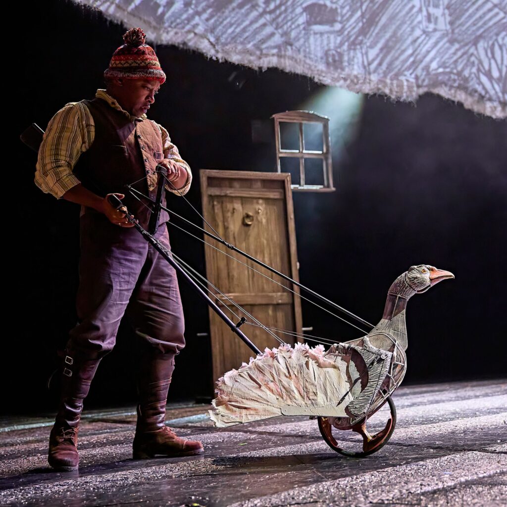 War Horse Returns to Newcastle Theatre Royal