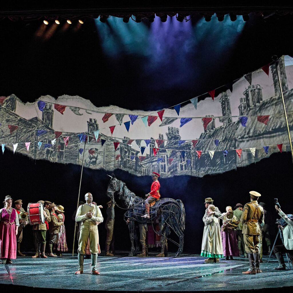 War Horse Returns to Newcastle Theatre Royal