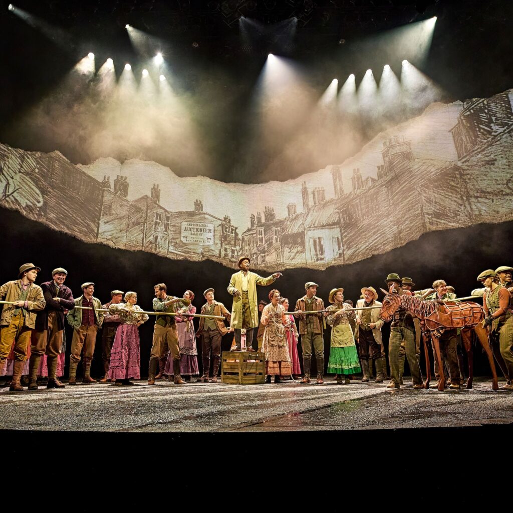 War Horse Returns to Newcastle Theatre Royal