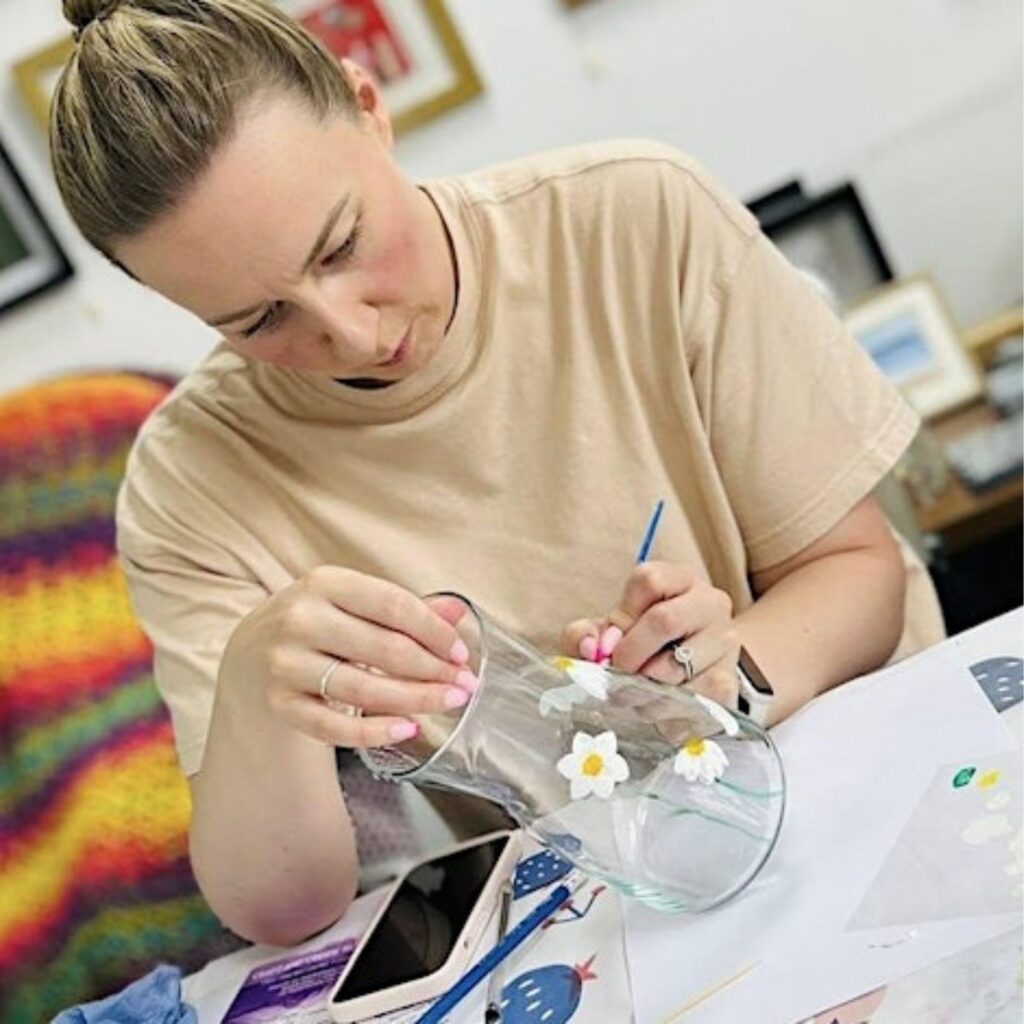 Painted vase workshop