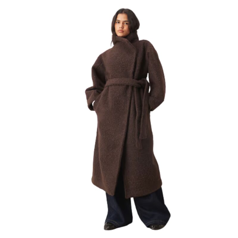 Funnel neck coat