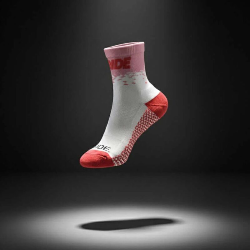 Flash Pink Quarter Crew Running Socks - £17.99