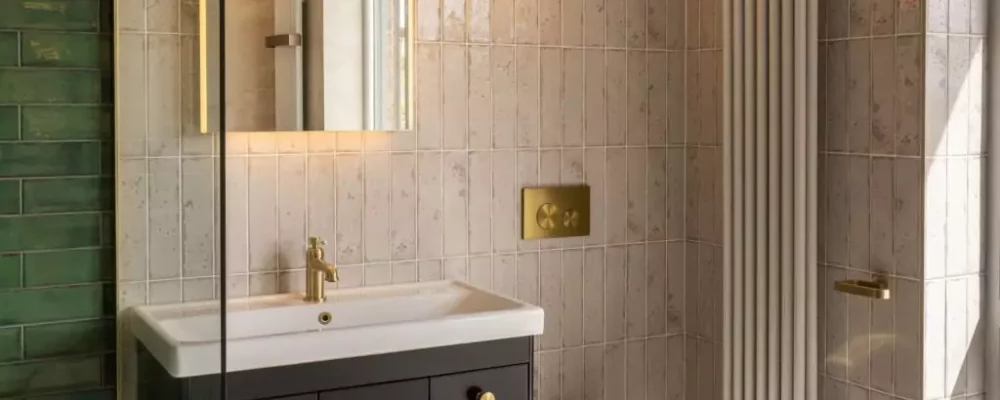 Image of a luxury bathroom created by Uventi