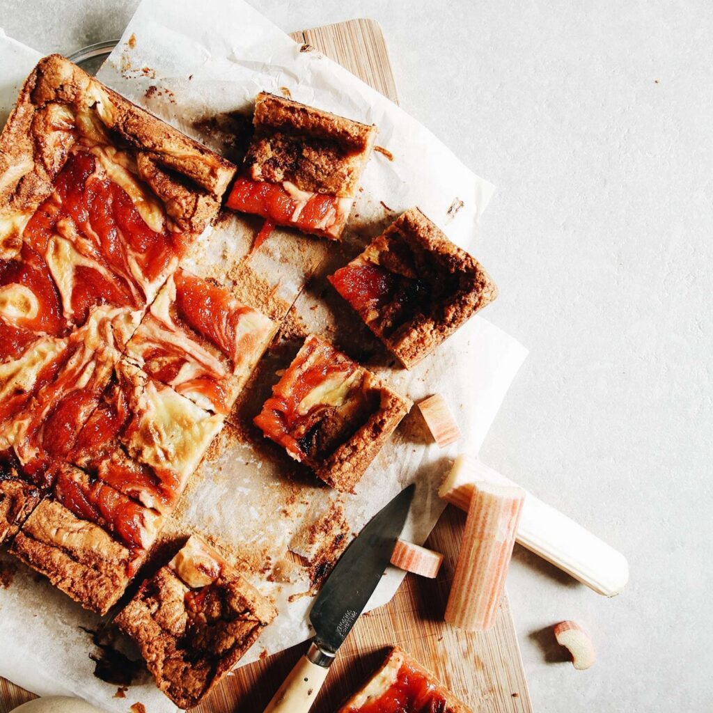 Rhubarb and custard blondies
