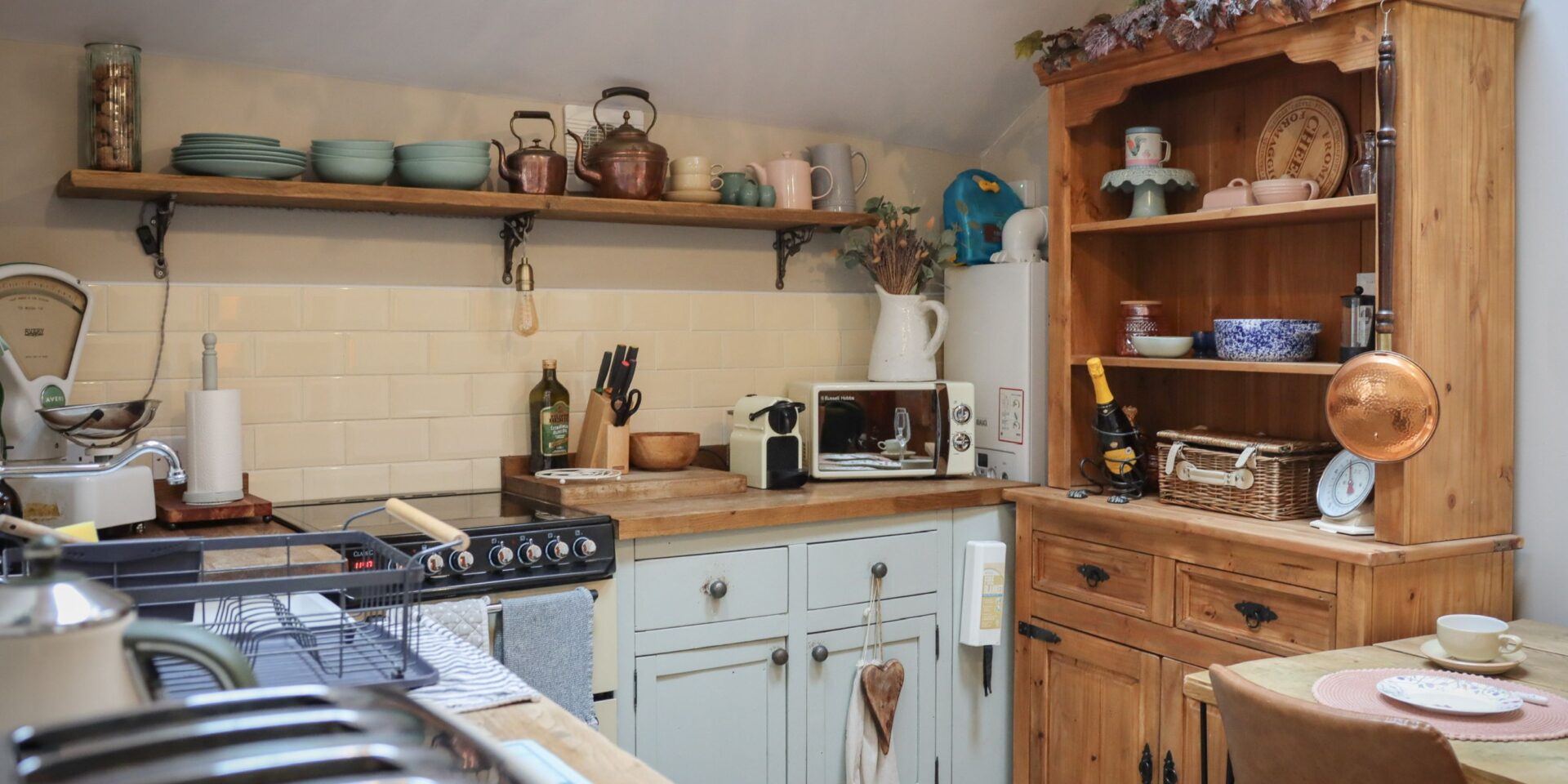 Romantic dog-friendly cottages in Northumberland and County Durham with waterfall walks