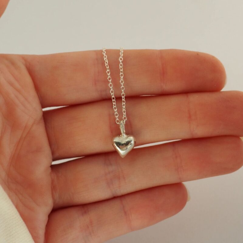 Daint - Little Heart Charm Necklace - £59.00