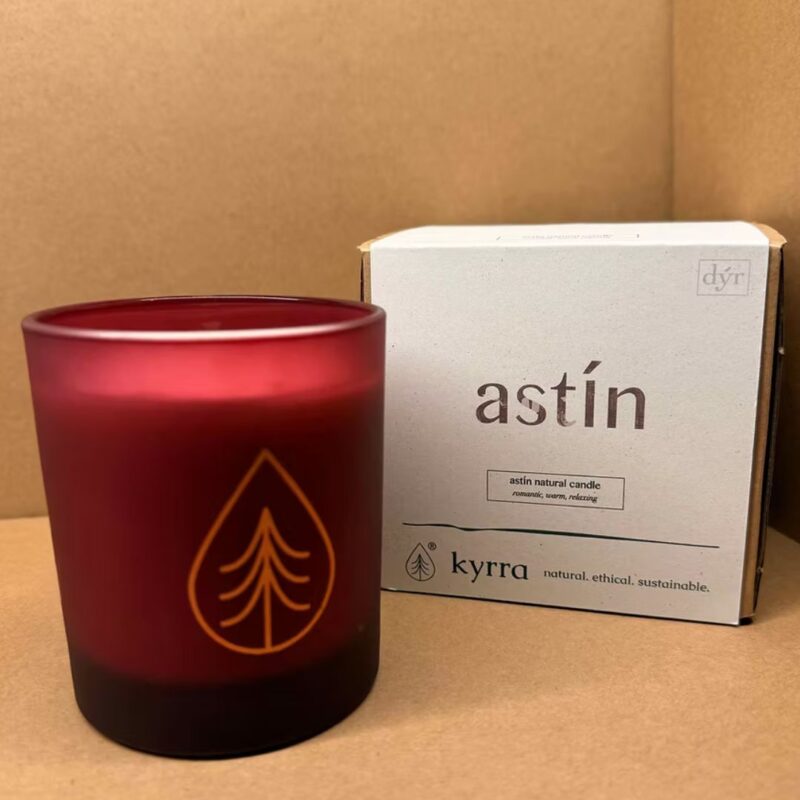 kyrra - Astín Natural Fragranced Candle - £50.00