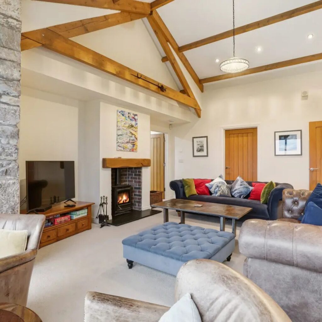 Discover 10 dog-friendly cottages in Northumberland for pawsome North East Escapes