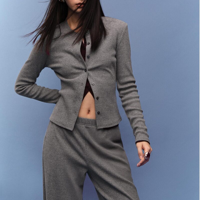Stradivarius - Knit Cardigan with Padded Shoulders - £22.99