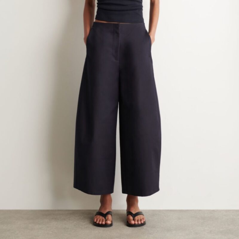 Cos - Cropped Leg Trousers - £75.00