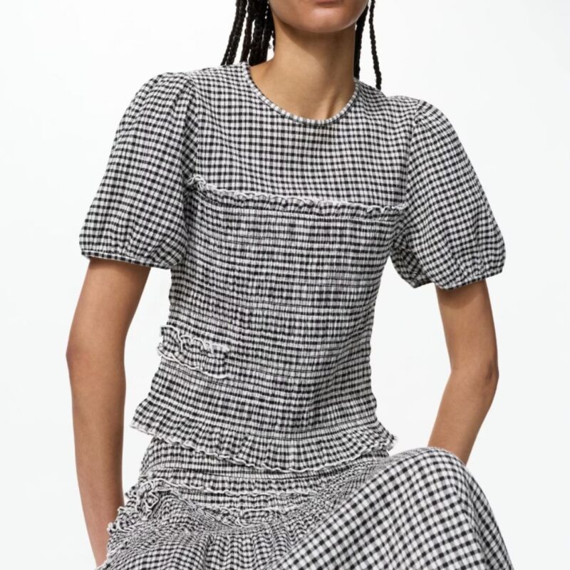 Uniqlo - Shirring Volume Sleeve T-Shirt - £24.90