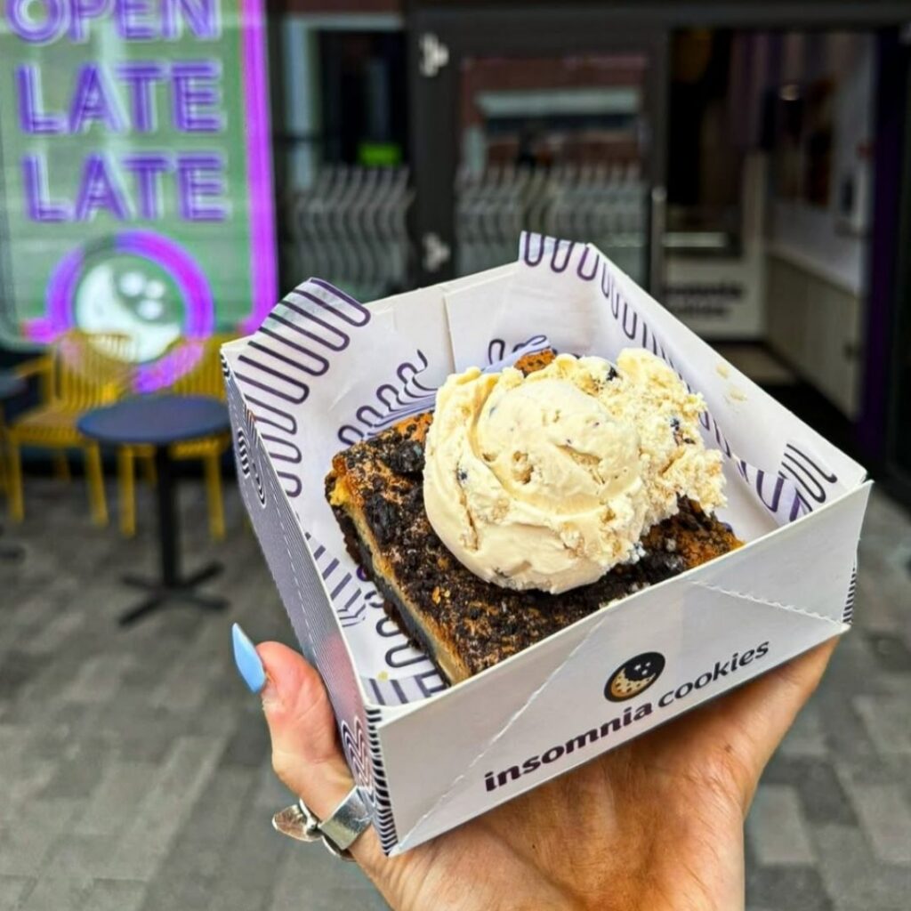 Insomnia Cookies