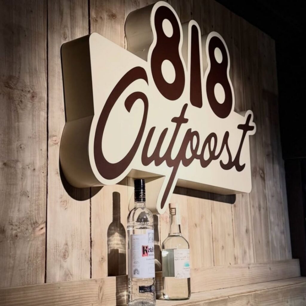 Dukes Saloon Bar