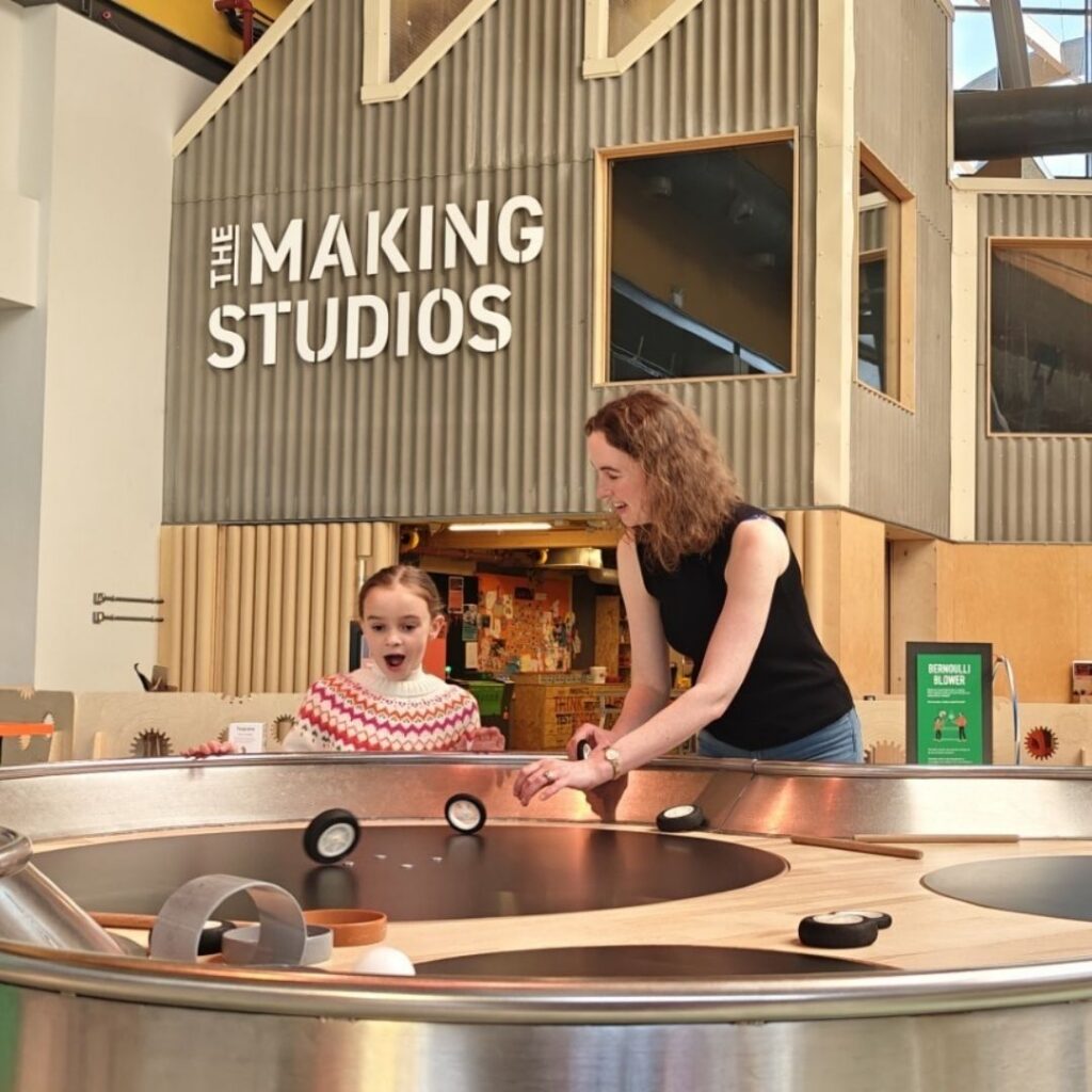 Dr Laura Strain - Life Science Centre