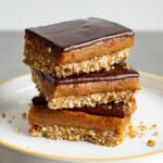 Healthy no-bake millionaire’s shortbread