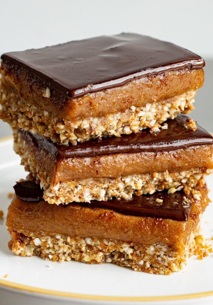 Healthy no-bake millionaire’s shortbread