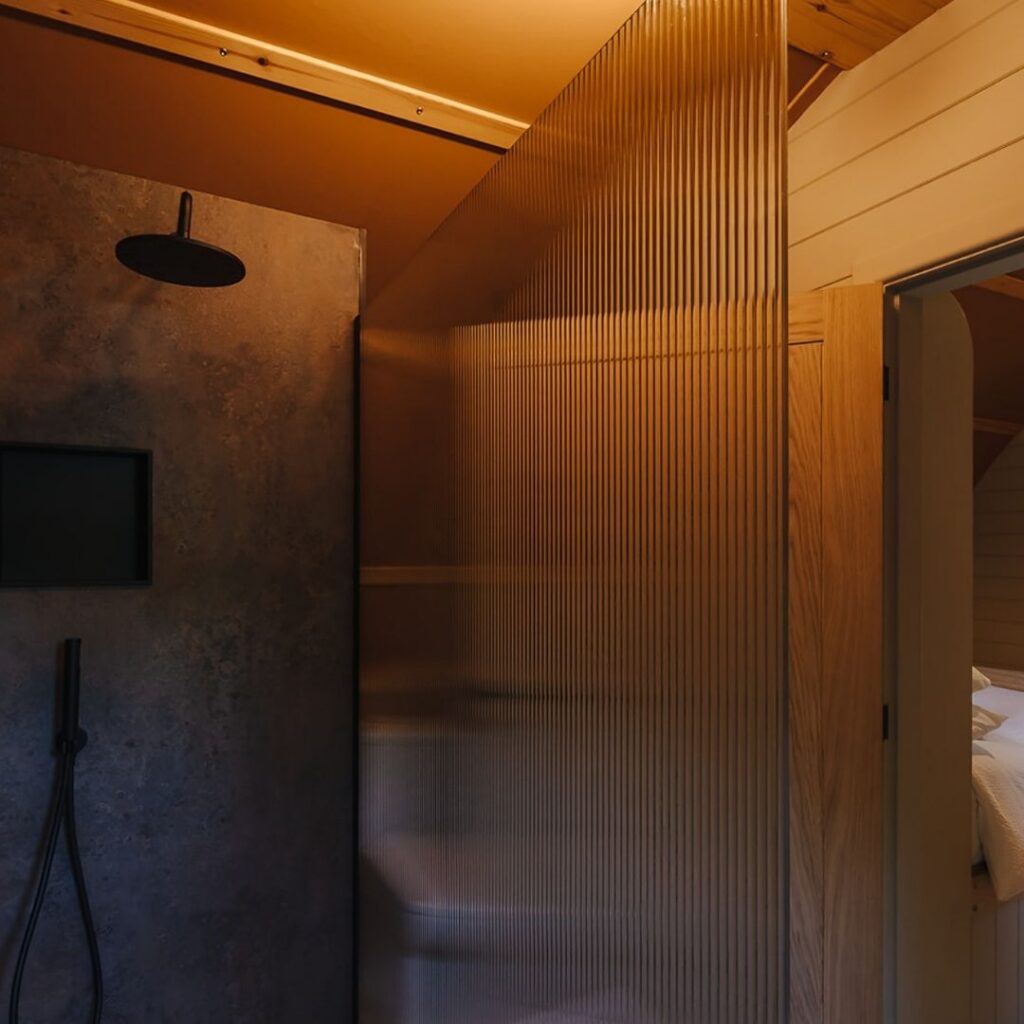 The Foxwood Cabin Bathroom - Hewn Yorkshire