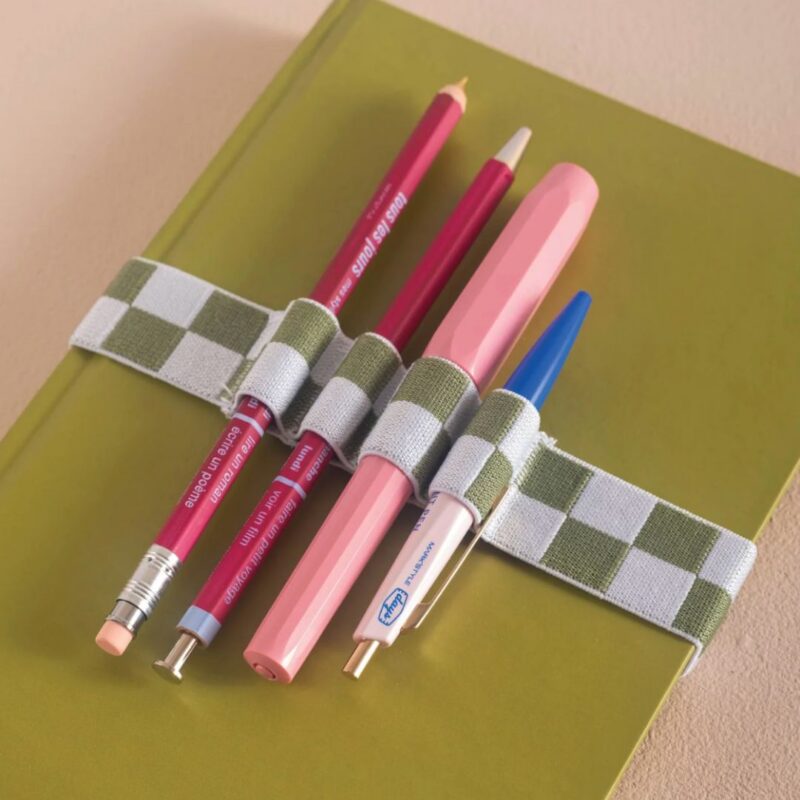 Good Tuesday - Pen Holder Book Band - £5.00