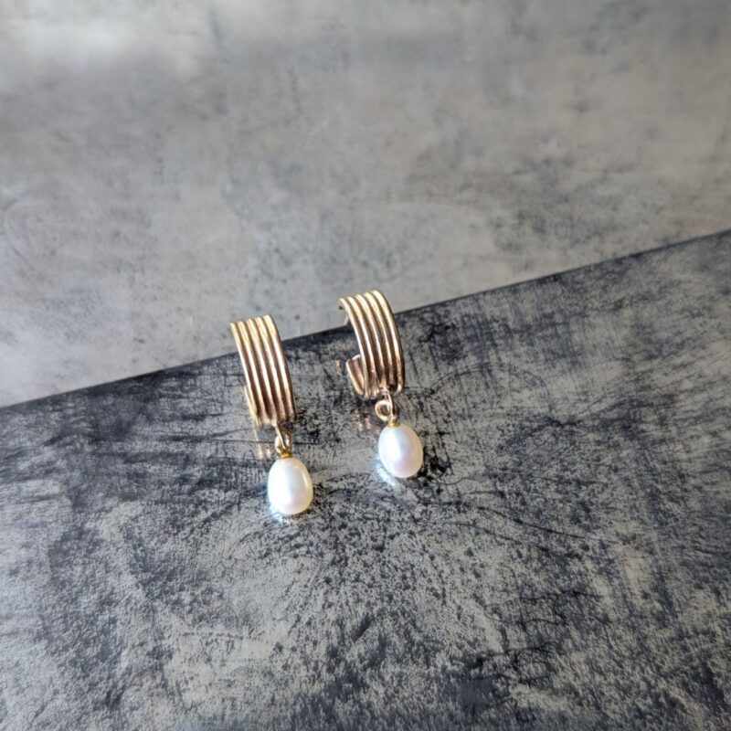 Anny Hsieh - Mini Round Linear Hoops with Pearls - £180.00