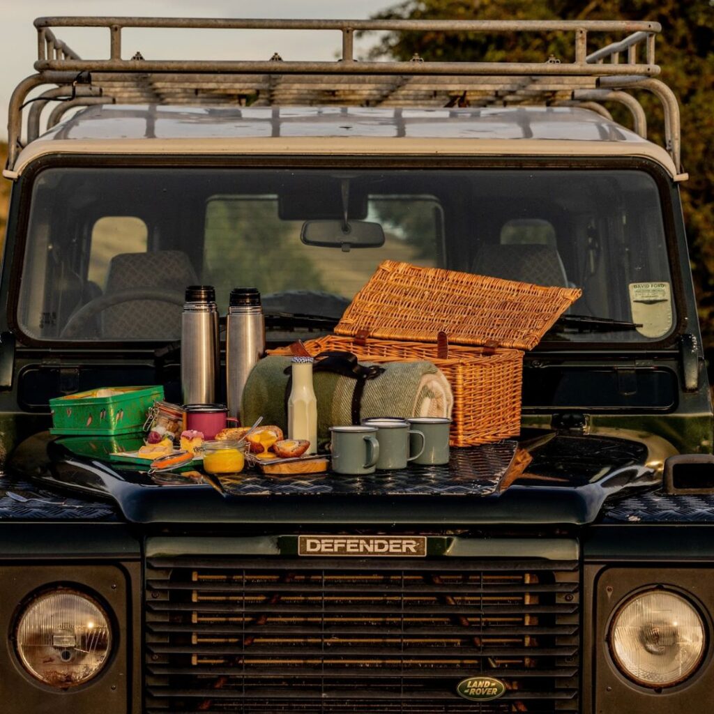 Raby Castles New Defender Tours - Wicker Basket Picnic