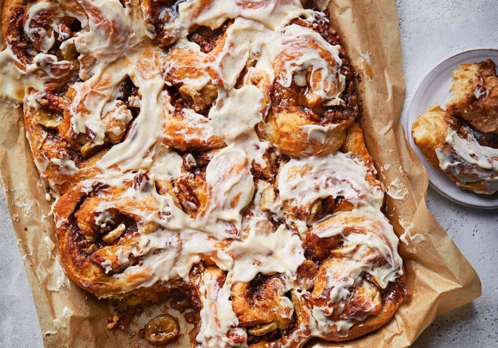 No-knead banana cinnamon rolls