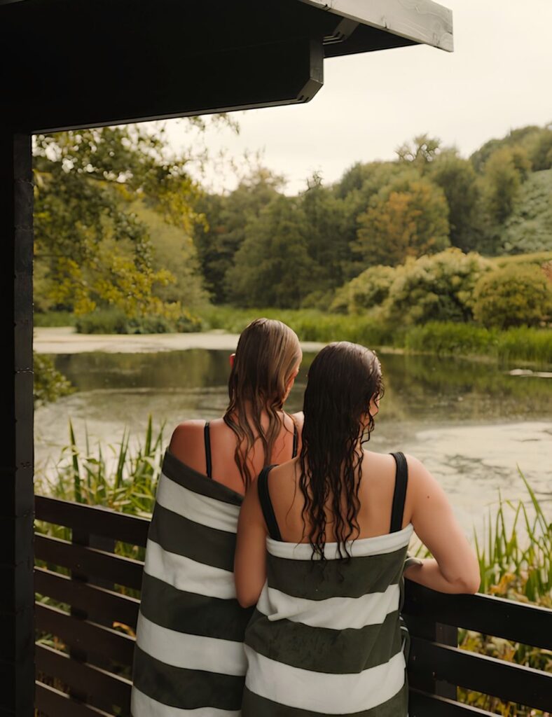 LAKESIDE SAUNA AT SALTMOORE, SANDSEND