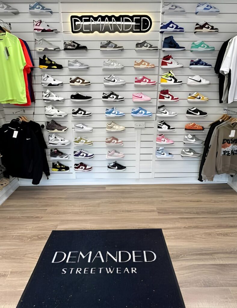 DEMANDED STREETWEAR