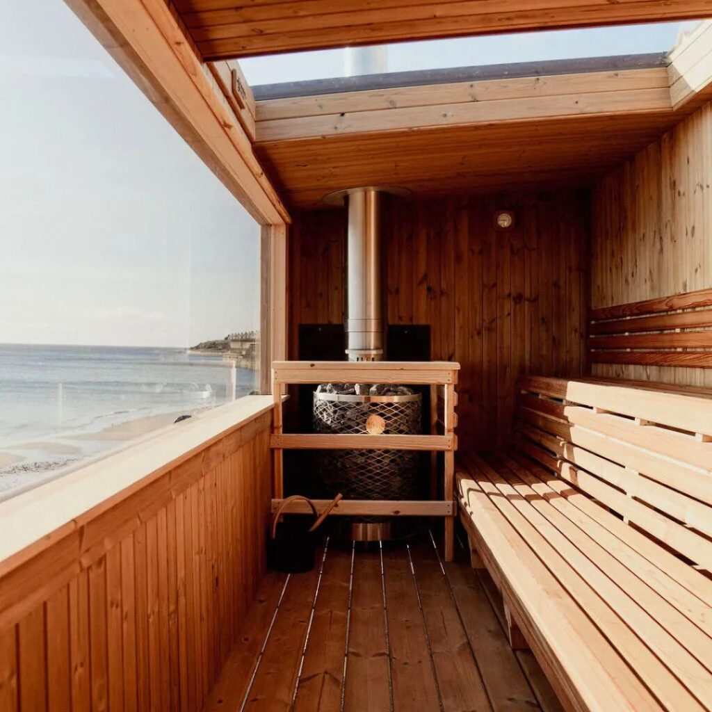 TYDE SEA VIEW SAUNA, WHITLEY BAY