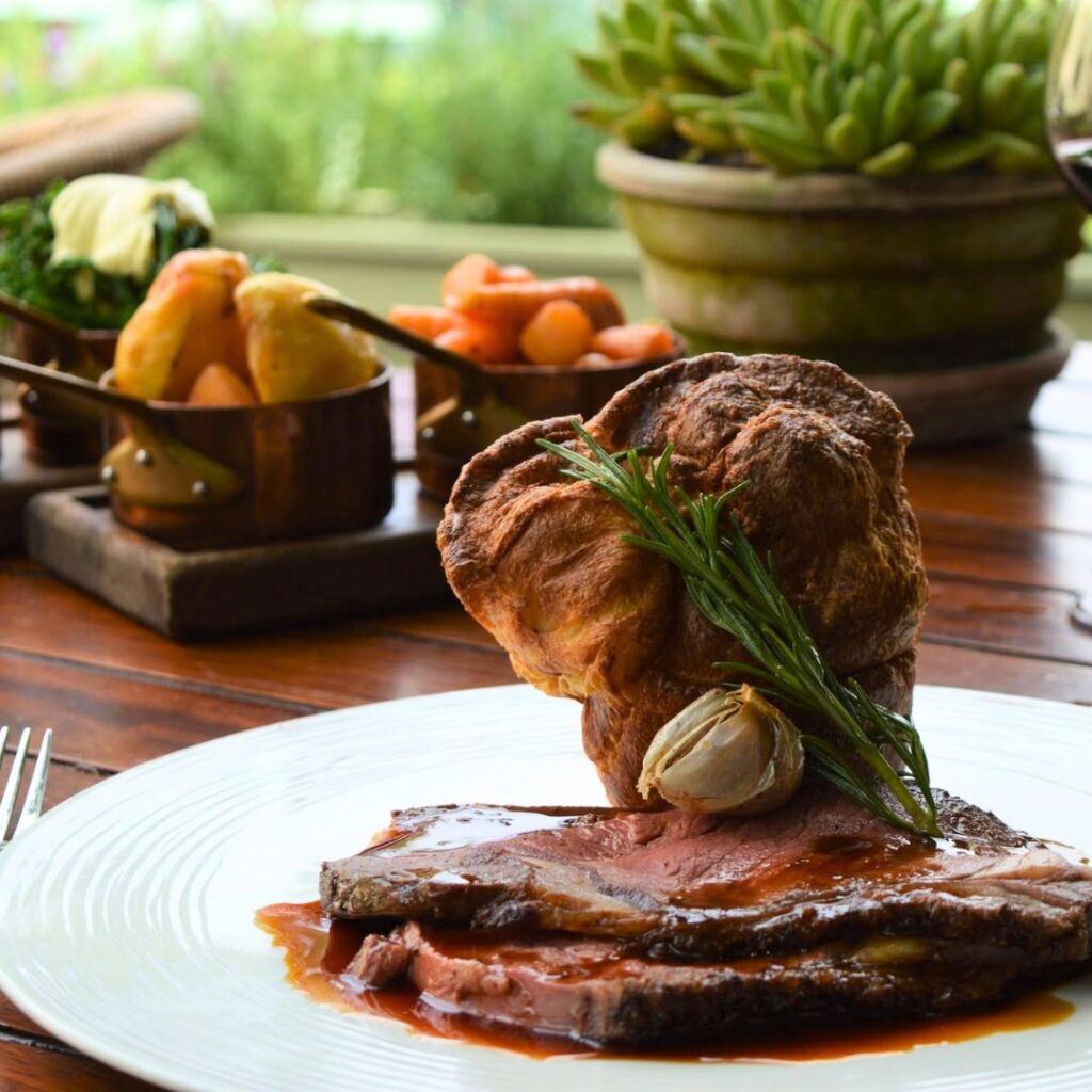 THE BAY HORSE - DARLINGTON